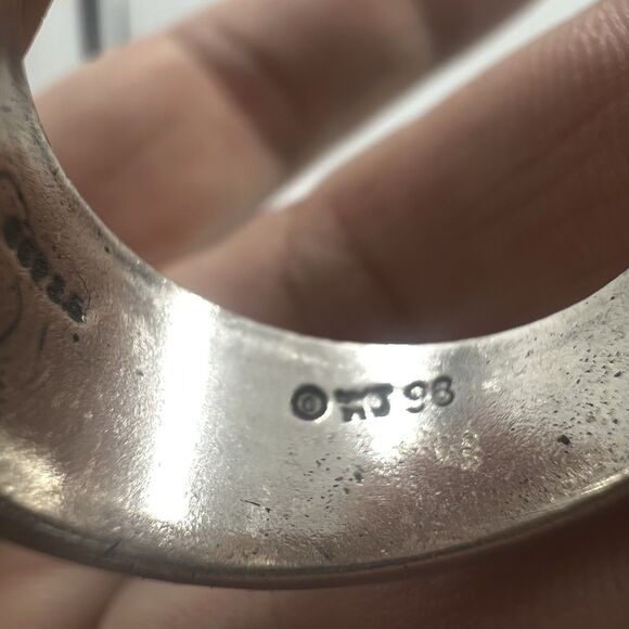 Size 8 Sterling 10mm wide 3 Crosses Calvary Cross of Jesus Ring 925 Men/Women - Picture 4 of 10